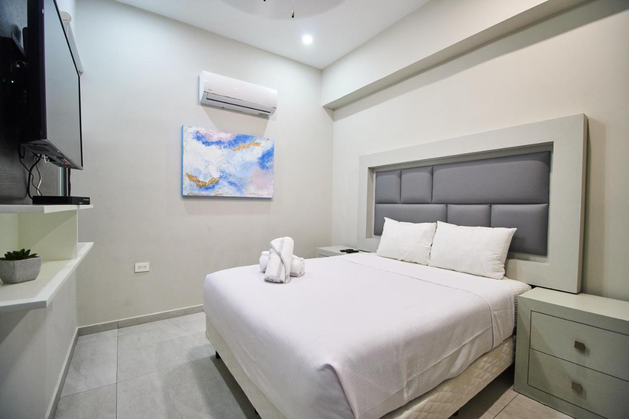 Torre 42 Playa Del Carmen By Lockey Apart otel Dış mekan fotoğraf